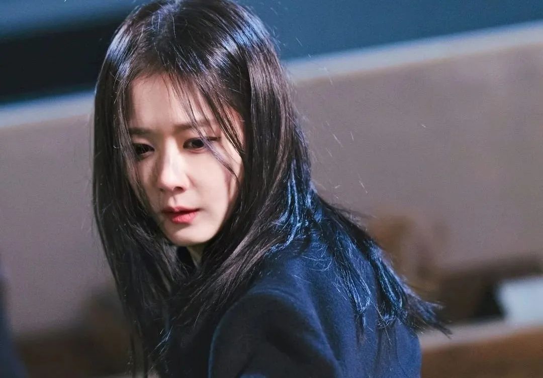 被封杀的童颜女神，40岁又翻红了