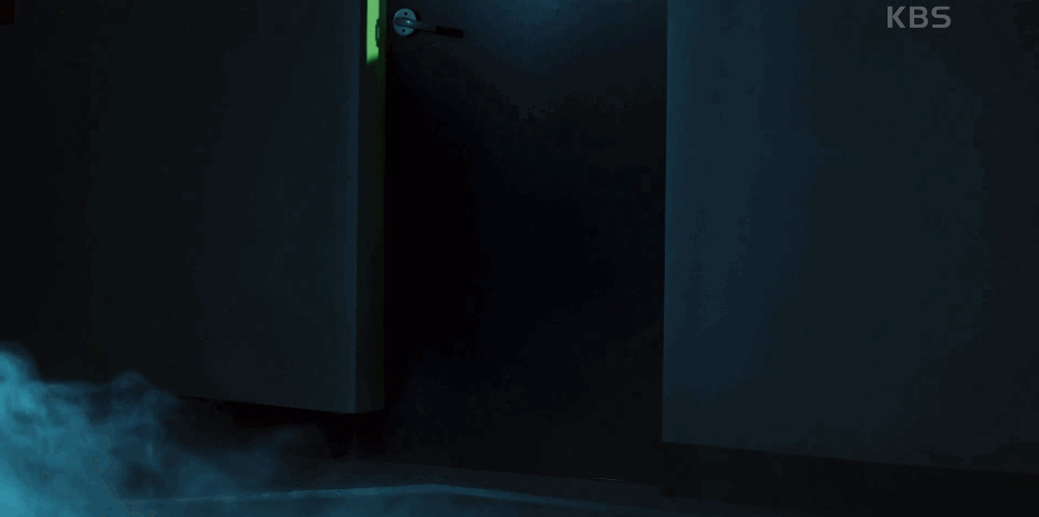 被封杀的童颜女神，40岁又翻红了