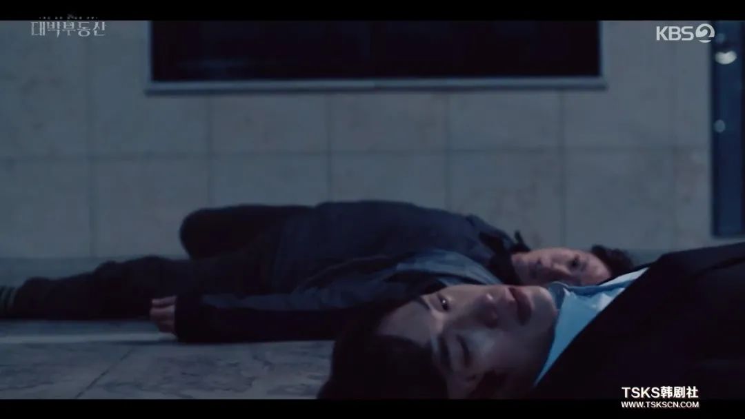 被封杀的童颜女神，40岁又翻红了