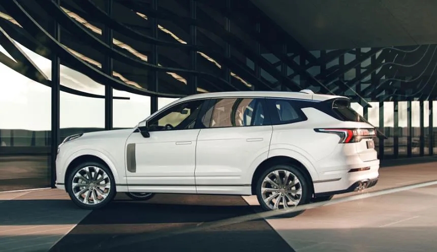 领克“XC90”来了，标准7座中大型SUV，预计年内正式上市