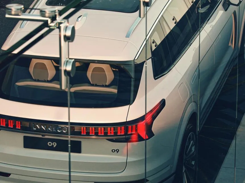 领克“XC90”来了，标准7座中大型SUV，预计年内正式上市