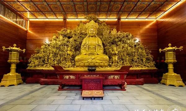 重磅峨眉山金顶观音殿完成佛像装藏法会即日起对游人开放