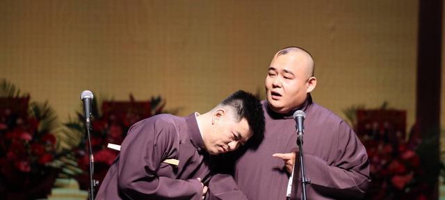 杨鹤通堪比德云社的一块砖哪里需要哪里搬在九队忙碌了半个月