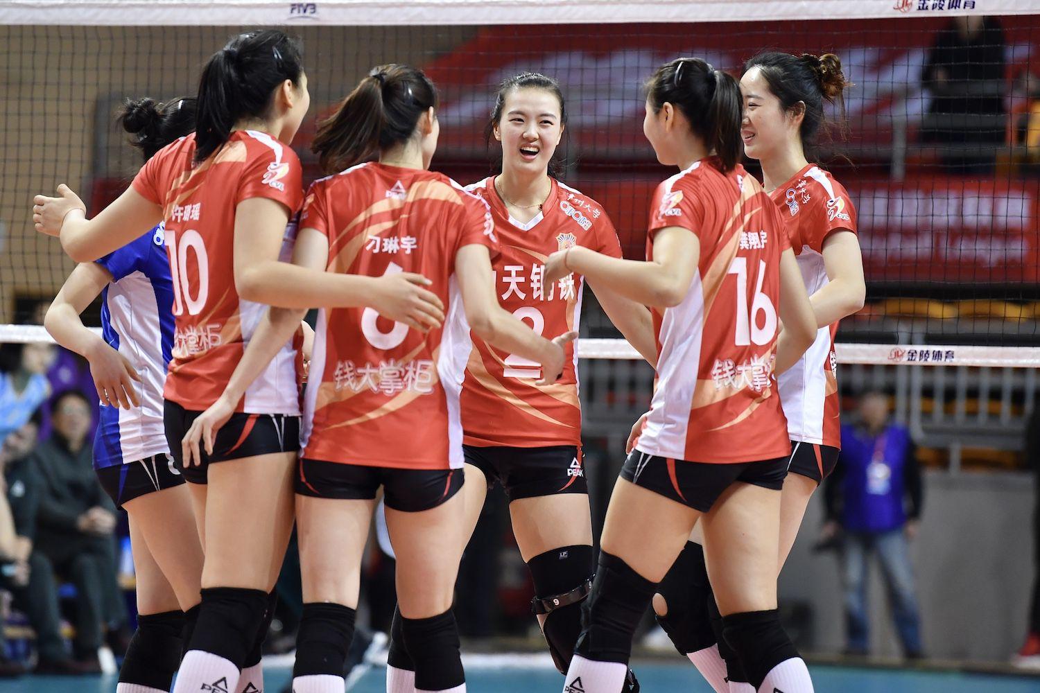 巾幗不讓須眉！江蘇體育直播為您呈現(xiàn)女排榮耀之路