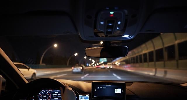 夜间开车走高速公路比白天危险多少