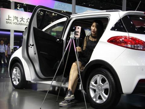 直播带货火了，为什么直播卖车却卖不动？