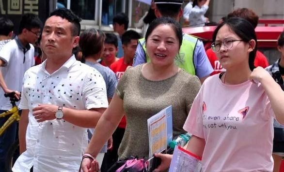 学霸高考672分,没考上清华父亲强迫复读,分数出来后全家沉默了休闲区蓝鸢梦想 - Www.slyday.coM 学霸高考672分,没考上清华父亲强迫复读,分数出来后全家沉默了休闲区蓝鸢梦想 - Www.slyday.coM