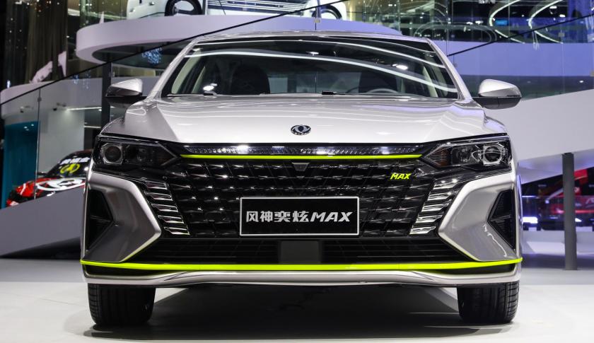 东风奕炫2020新款图片,东风风神奕炫最新款 东风风神奕炫max开启盲订定位a级轿车