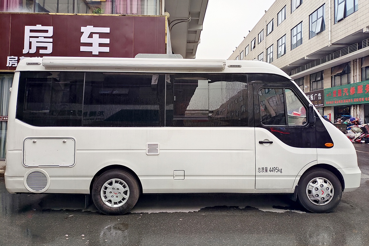 五菱宏光房车2020新款,五菱宏光s300房车 五菱又出新款房车,2.4t动力车内宽敞
