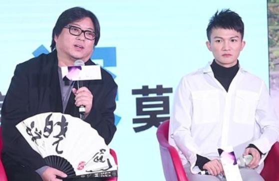 从被全网嘲到被誉为音乐精灵周深为何能成为乐坛的顶流