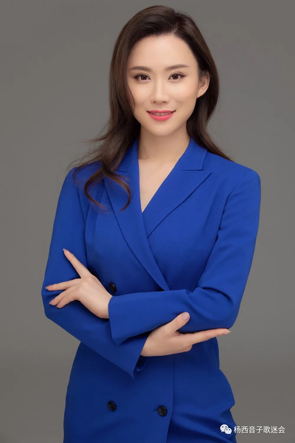 新歌推荐:献礼建党一百周年《永远和你在一起》演唱:杨西音子