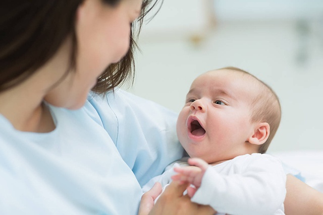 孩子若早于这个月开口喊“妈妈”，恭喜你，喜获一枚高智商宝宝！