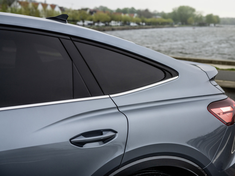 纯电平台的良心之作！奥迪Q4 e-tron