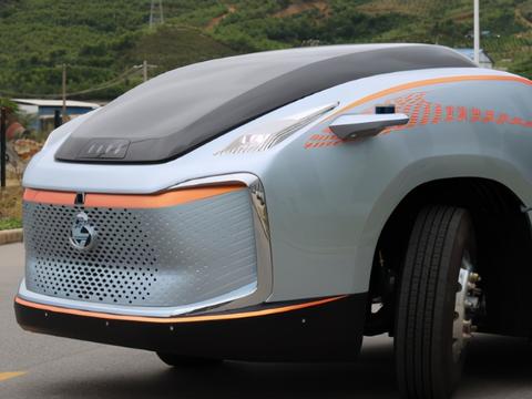 未来卡车长啥样？乘龙概念卡车首次曝光