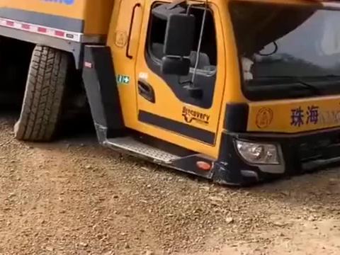 比跑车底盘还要低，低于一万块钱的活儿不接！