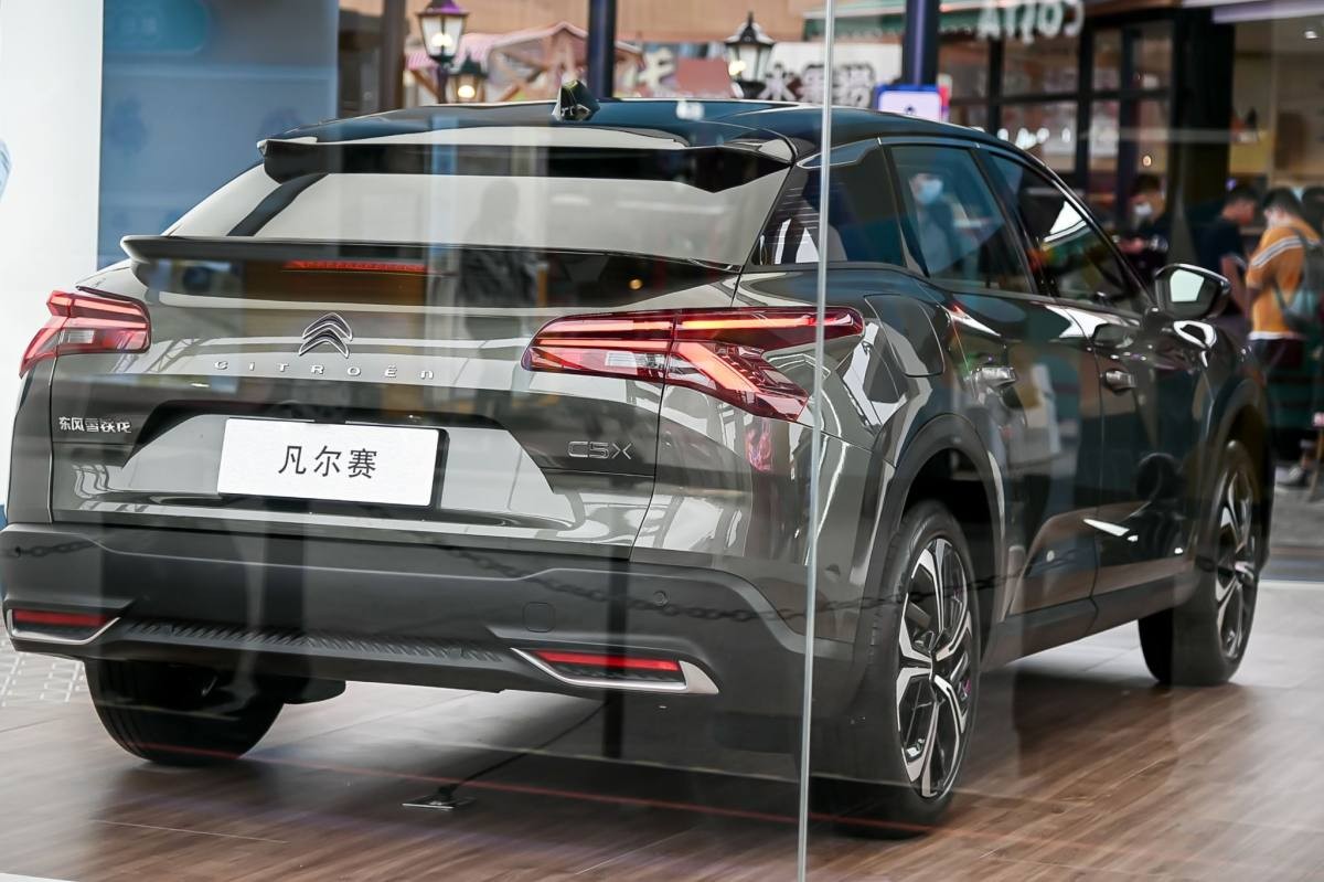 将于9月上市 雪铁龙凡尔赛C5 X今日下线