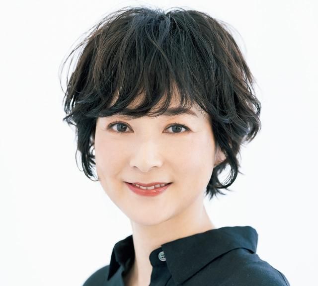 越短越洋气减龄,这8款"迷人短"发型,适合40-50岁的女人参考
