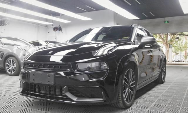 实拍领克02 Hatchback,国产“小钢炮”只卖20万