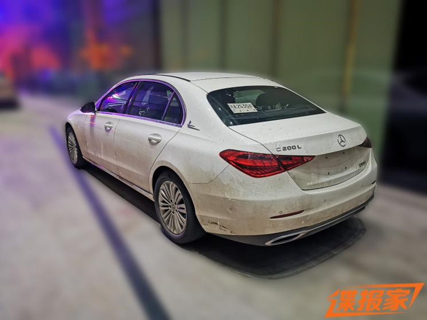国产奔驰新C级立标版曝光,或9月上市,网友:又能花小钱装大X
