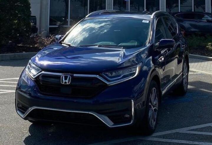 RAV4刚火,“终结者”到店实拍,油耗4.8L配四驱