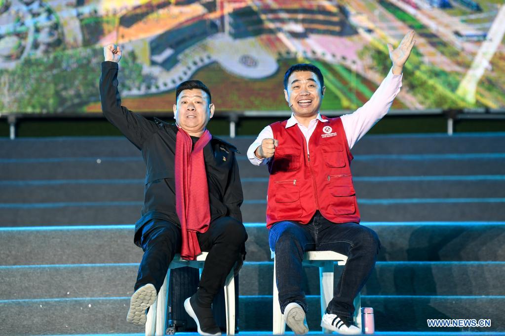 Artists perform at a culture and tourism event in Hohhot, north China's Inner Mongolia Autonomous Region, June 10, 2021. Various activities such as appreciating traditional music and tasting local food are held here to promote tourism. (Xinhua/Bei He)