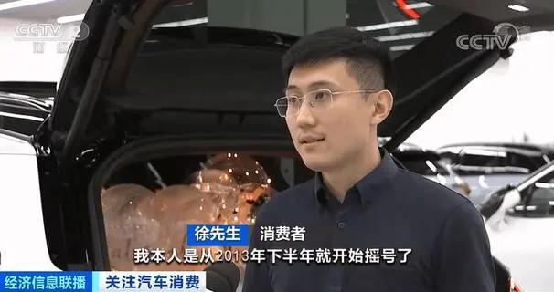 “芯急”！近300万辆车停产，热门车型“一车难求”