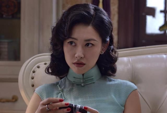 《叛逆者》比起女主朱怡贞,蓝心洁的小爱,大爱,同样感人