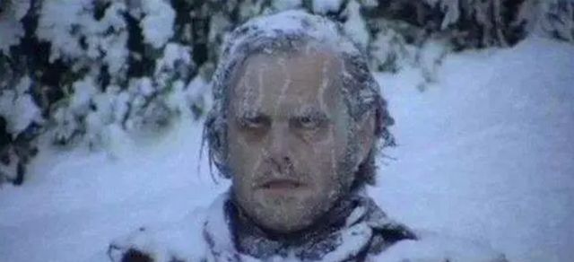 雪地里的尸体面带微笑,人在夏天被冻死,"失温"到底是什么?