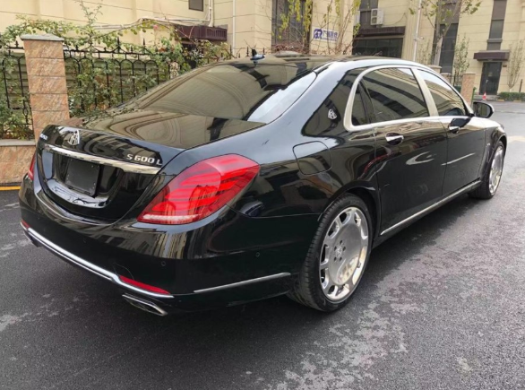 maybachs400,maybachs500 买到二手奔驰迈巴赫s400,又花4万整备,作业完毕后档次