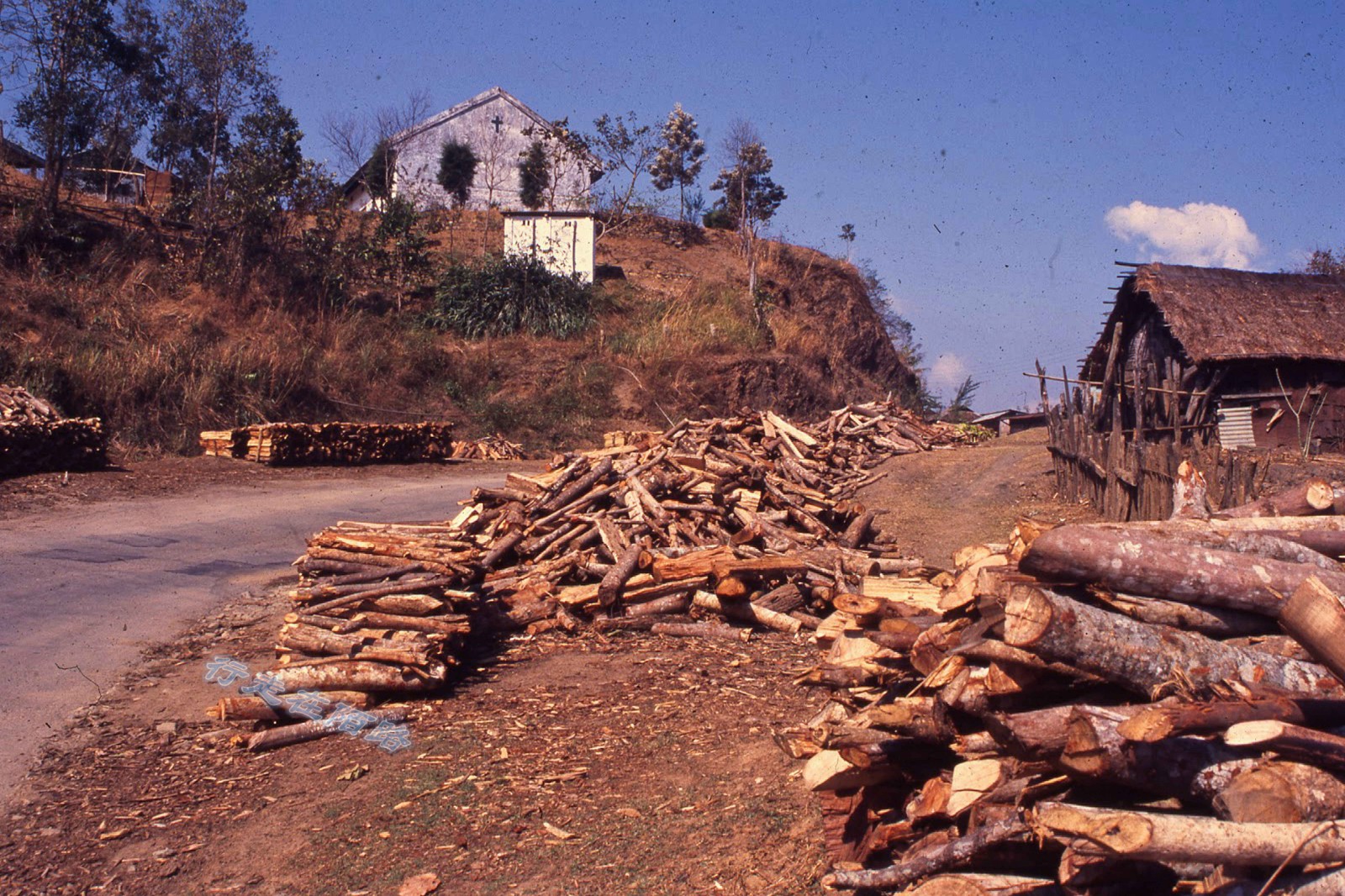 牛粪gdp_从2011年开始,印度把牛羊排泄物也加进GDP数据,这是啥神操作(2)