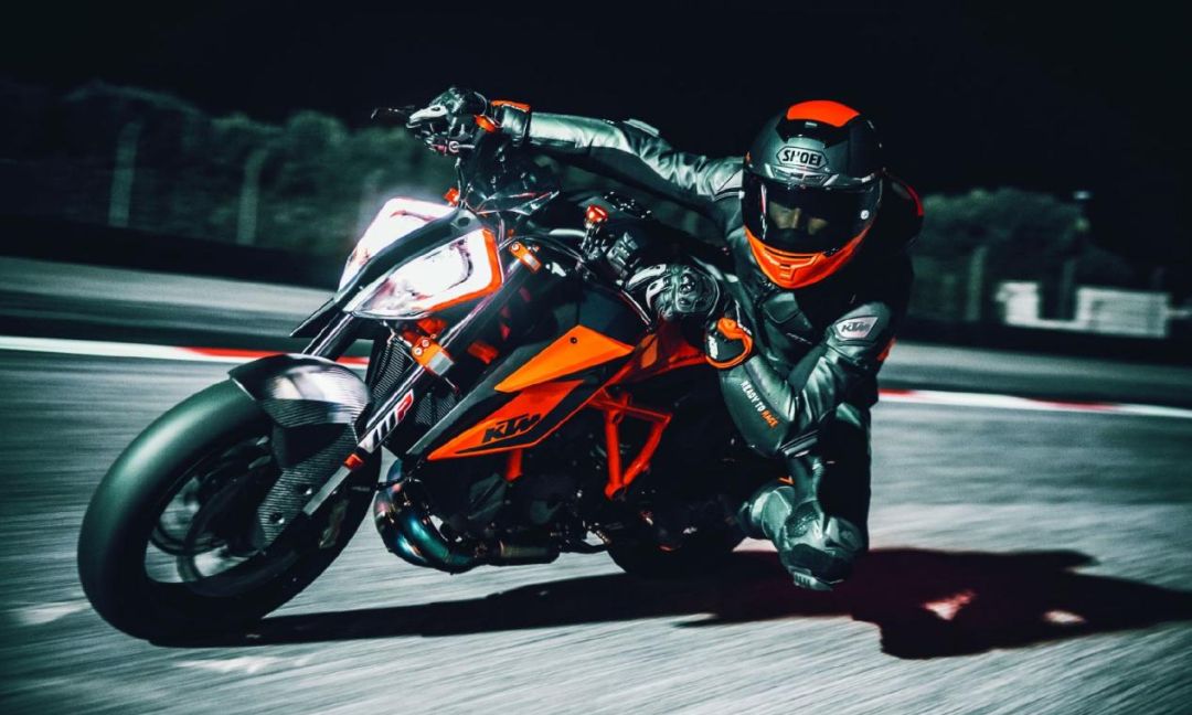 ktm超级公爵高清壁纸,ktm1290高清手机壁纸 "新手消耗器"之ktm超级公爵,你敢来挑战吗?
