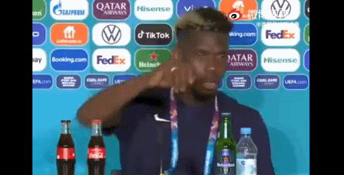 36岁C罗不喝可乐身材超棒,戴千万钻表豪车一堆,把柜姐女友宠上天!休闲区蓝鸢梦想 - Www.slyday.coM 36岁C罗不喝可乐身材超棒,戴千万钻表豪车一堆,把柜姐女友宠上天!休闲区蓝鸢梦想 - Www.slyday.coM