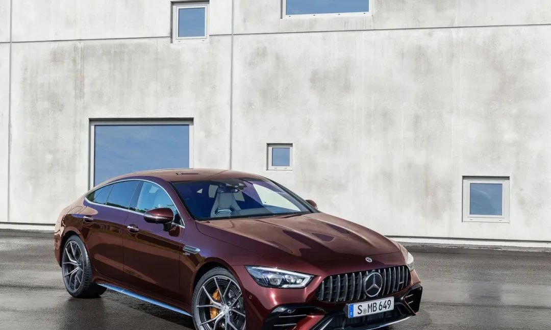 奔驰amggt53报价及图片,amg gt53落地价 奔驰amg gt53的诱人之处,不仅仅是设计