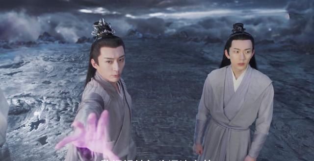《千古玦尘》柏麟和青龙三搭,连神兽都一样,跟《琉璃》梦幻联动