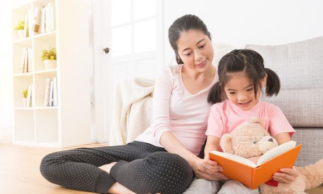 ţ��������ţ�����ײ⣺����֪ʶ��,��߼�����,���ɸ㶨����Ӣ