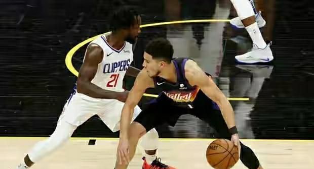 快船经典传奇网页版调整失败,有效限制布克后禁区却丢60分,小卡会复出吗?