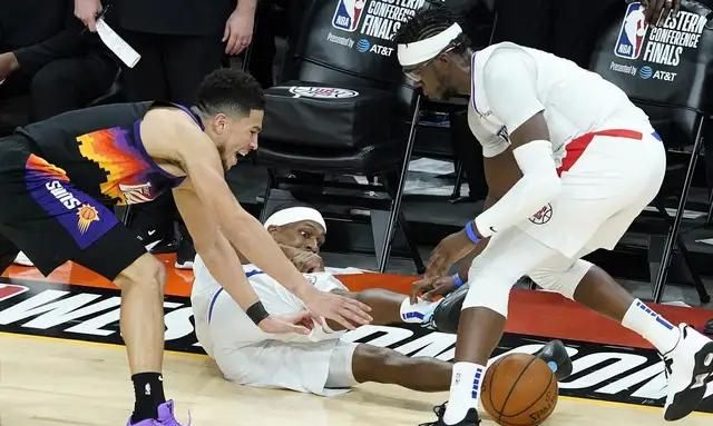 太阳读秒绝杀快船 经典传奇网页版不如人!应该输得心服口服 裁判想帮帮不了