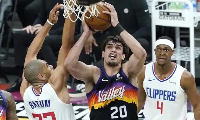 太阳读秒绝杀快船 经典传奇网页版不如人!应该输得心服口服 裁判想帮帮不了