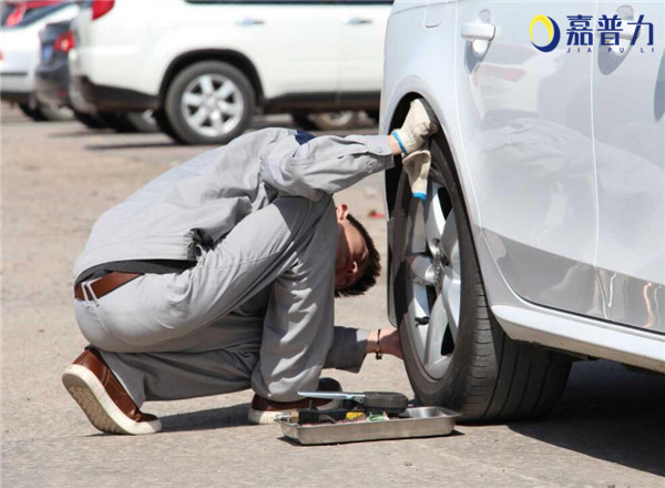 嘉普力连锁汽配：汽配创业，切勿好高骛远