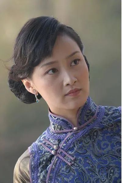 19年前,那个从央视辞职的美女主持人,如今过得怎么样休闲区蓝鸢梦想 - Www.slyday.coM 19年前,那个从央视辞职的美女主持人,如今过得怎么样休闲区蓝鸢梦想 - Www.slyday.coM