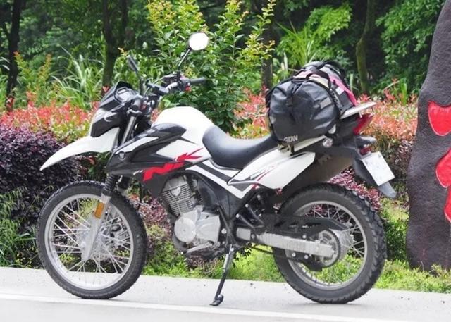 2021款豪爵nk150,豪爵150国4最新款 不到1.3万,解读豪爵nk150:油耗2升,标配abs