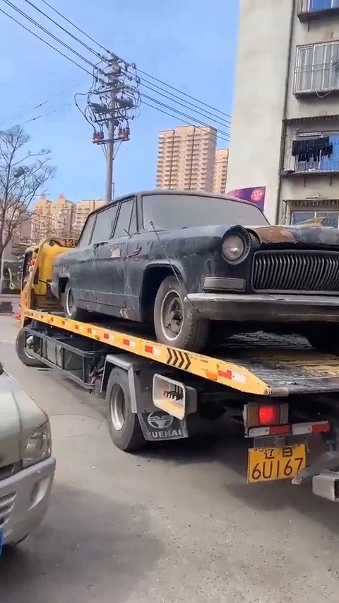 被称为国产的劳斯莱斯红旗L5，到底经历了什么！