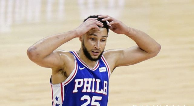 罚篮太菜遭人嫌弃?西蒙斯退出奥运会,砍西经典传奇网页版没了,西蒙斯叹息