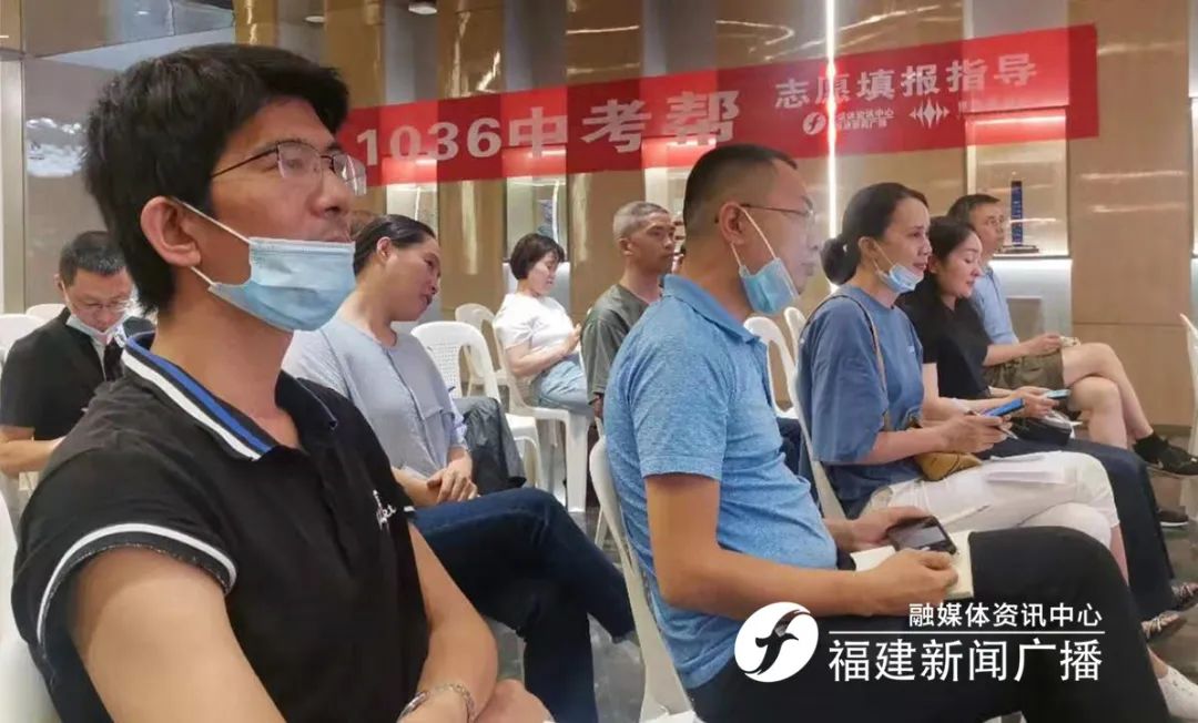 中考“田忌赛马”题火了,快来看省级名师怎么支招填报志愿