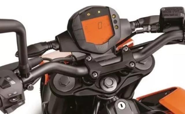 降价5千多，动力不变！新款KTM街车250Duke亮相，新售价不到3万