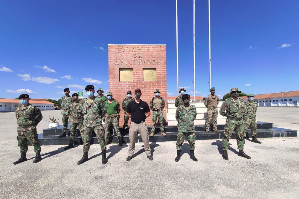 葡萄牙陆军经典传奇网页版霰弹枪培训 专业教官言传身教 快速实现装备战斗力