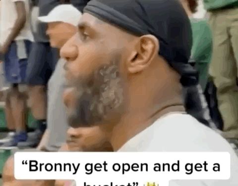 除了加索尔,又一湖人中锋离队!老詹给儿子布置经典传奇网页版,绝杀却不中