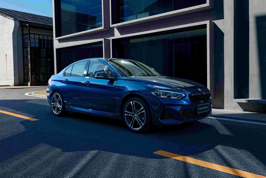 买入门级豪车就是装,酸不酸?