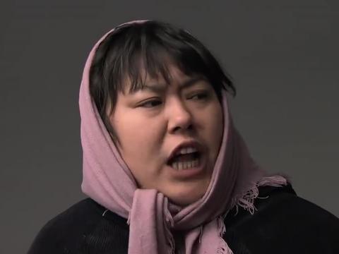 村里长舌妇嚼舌根子,宝乐婶不能忍,这大体格子可不是白长的!