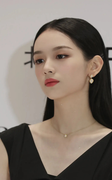 一个简单的克莱因瓶,为什么穷尽科技都无法制造?...